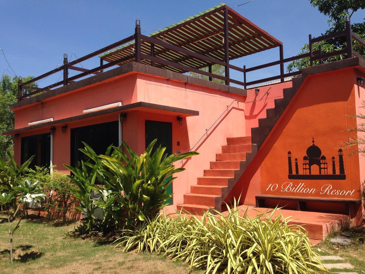 10 Billion Resort Samut Songkhram Ngoại thất bức ảnh